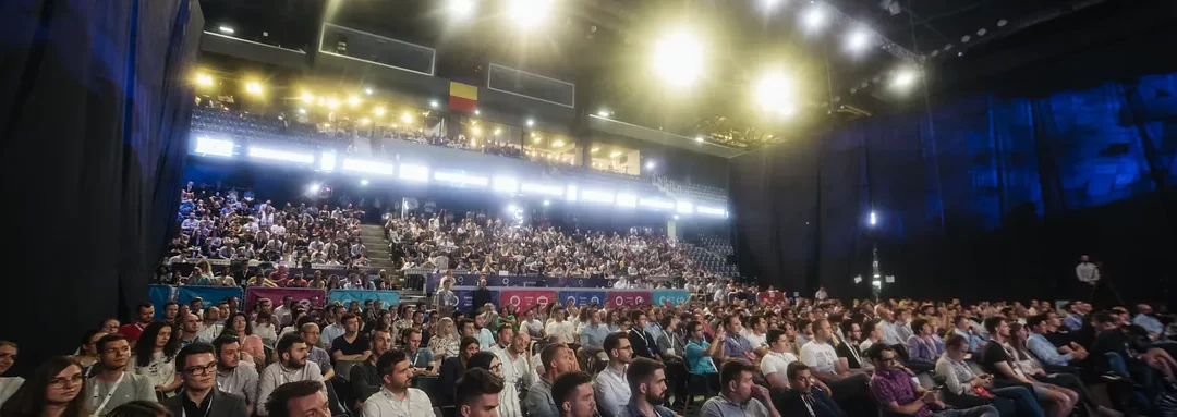 Techsylvania 2022 is back! This year we’re going hybrid to make sure you’ll be there no matter what!